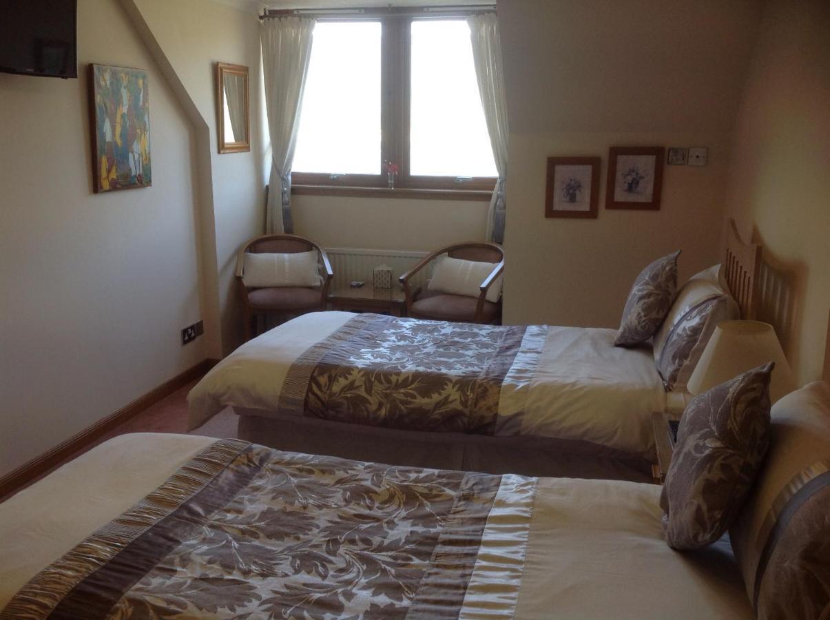 Ronaldsvoe Bed&Breakfast Fort William Eksteriør billede